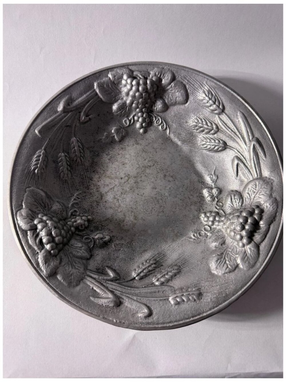 Vintage Silver-Tone Metal Fruit Bowl with Raised Grapes and Wheat